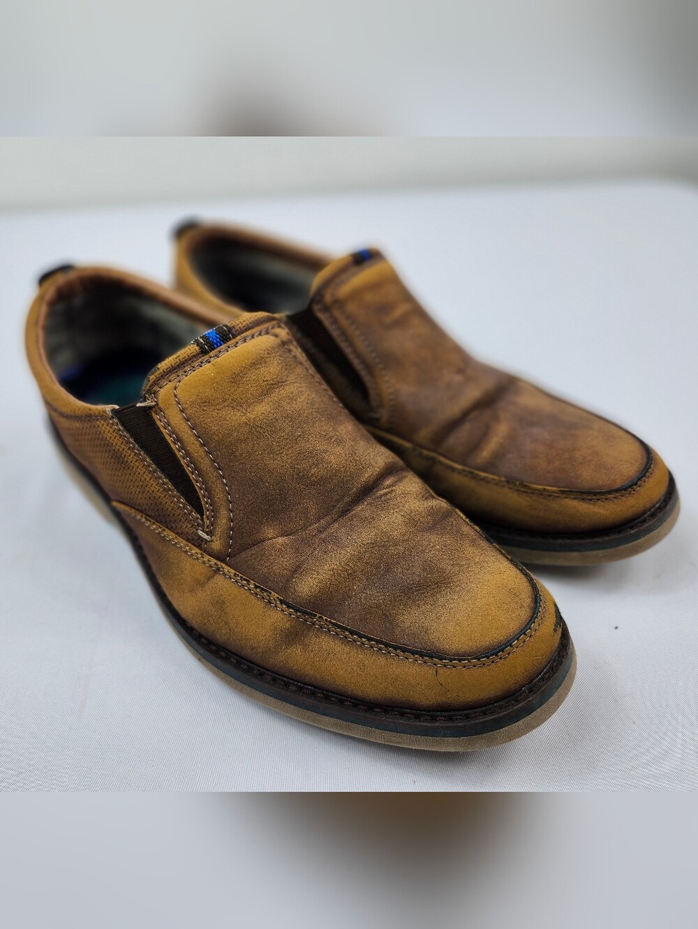 Nunn Bush Men's 11 M Slip-On Loafers in Distressed Tan Brown